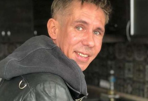 «Что же с вашим мозгом?»: Панин обиделся на подписчиков из-за своего голого фото