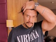 Цимбалюк показал катание на лыжах в Буковеле. Видео