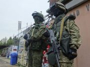 В Японии реконструкторы за 2000 долларов становятся киборгами из донецкого аэропорта