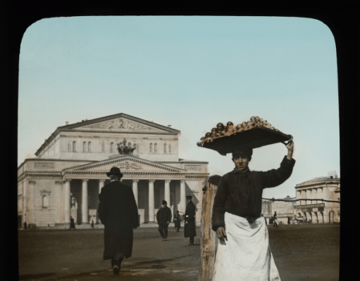 Музей архитектуры открывает выставку цветных диапозитивов начала ХХ века