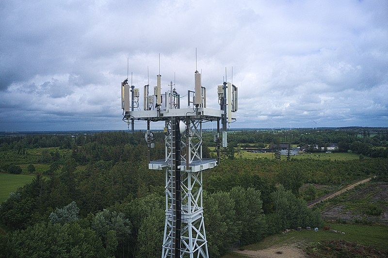 Опасен ли 5G для здоровья? Два исследования сделали свои выводы