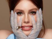 Плакидюк похвасталась пышными формами в эротической фотосессии для Playboy