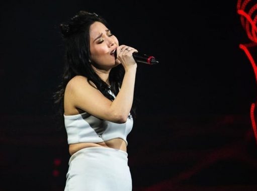 Участница из Казахстана растрогала судей своим выступлением на »Голосі країни». Видео