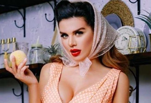 «А вы будете любить меня плюс 10?» Анна Седокова показала свою фигуру до похудения