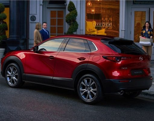 Mazda CX-30 превратили в электрокар