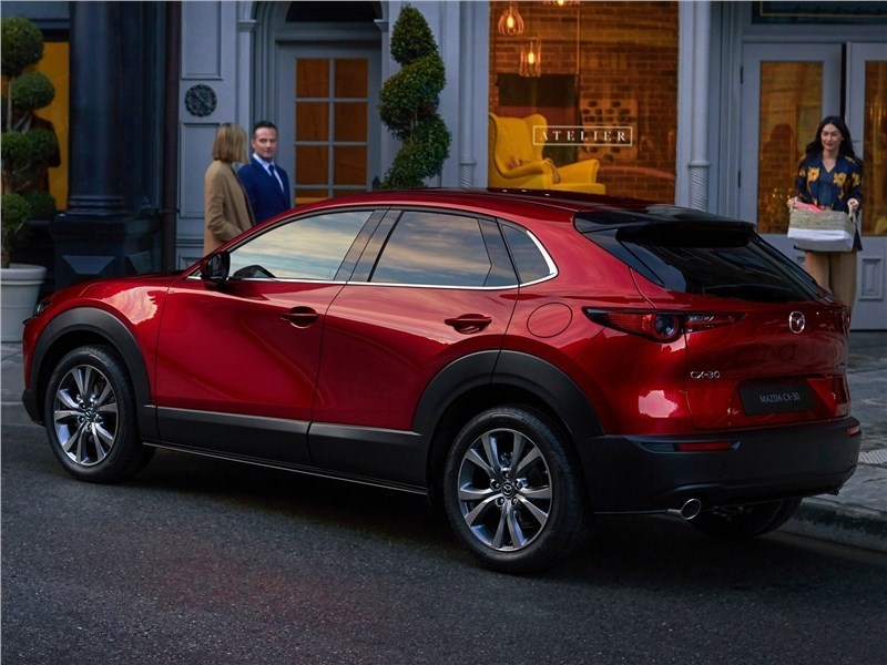 Mazda CX-30 превратили в электрокар