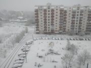 Накануне майских праздников несколько областей Украины засыпало снегом