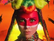 «Не хочется, чтобы Вы стали похожи на Бузову»: Наталья Подольская выпустила клип на песню «Аяуаска»