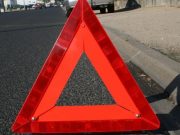 Под Киевом отбойник пробил насквозь автомобиль Kia. Фото