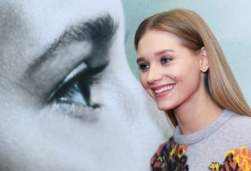 «Скоро у меня день рождения. И я хочу тусэ»: Кристина Асмус обратилась за помощью к поклонникам в организации праздника