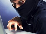 В Украине создали липовый »OLX»: мошенники придумали, как снимать деньги с карт