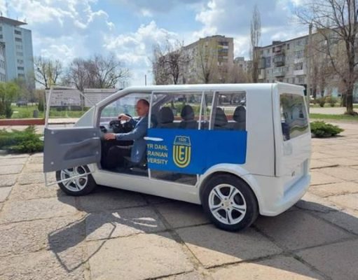 Наш ответ Илону Маску: в Северодонецке собрали уникальный электромобиль