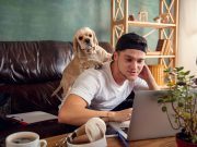 Зоопсихолог: Животным пережить посткарантинное одиночество сложнее, чем людям выйти на работу