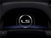 Lexus объявил старт продаж обновленного LS