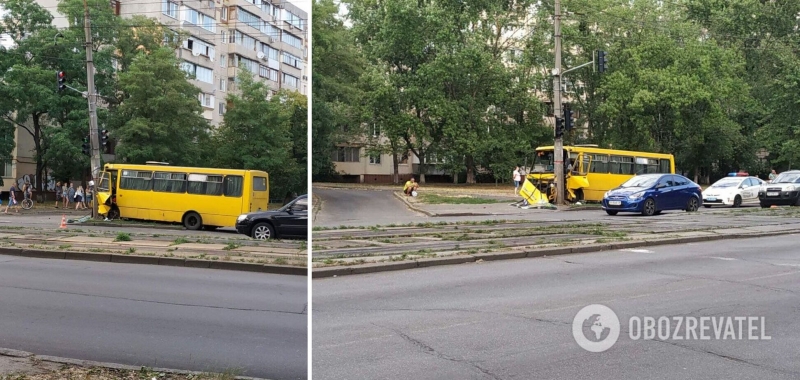 В Киеве маршрутка влетела в столб на скорости, пострадали пассажиры. Фото и видео