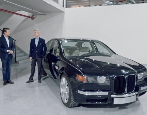 BMW показала «семерку» из девяностых
