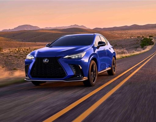 Lexus представит очередной электрический кроссовер в 2022 году.