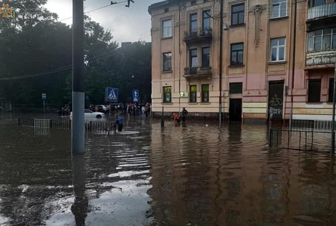 Ливни и потопы - следствие глобального потепления, ждать ли апокалипсиса?   