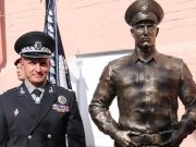 Автор Бронзового капитана : На генерала Небытова памятник похож только мешками под глазами