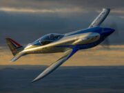 Rolls-Royce представляет «самый быстрый в мире» электромобиль