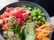 Поке и другие гавайские блюда с доставкой