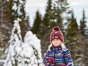 На что стоит обращать внимание при выборе детских зимних шапок?