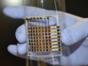 Гибкий OLED-дисплей, полностью напечатанный на 3D-принтере