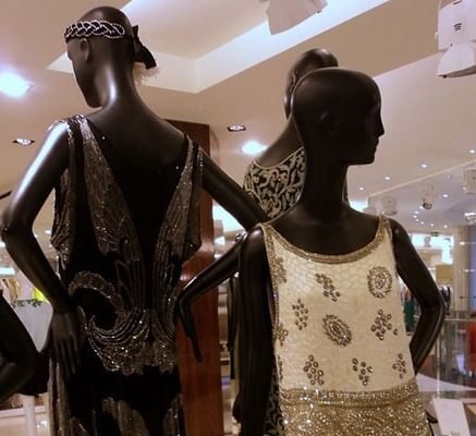 На ВДНХ открылась выставка «Облаченная в роскошь. Женщина ар-деко»