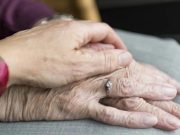 Пенсии пересчитают задним числом, некоторые получат прибавки сразу за несколько месяцев: кого коснется