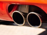 В России могут в 40 раз повысить штраф за эксплуатацию шумных автомобилей