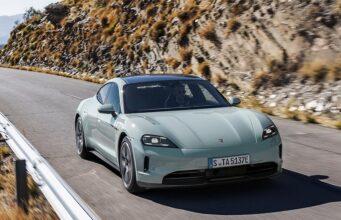 Porsche готовит «виртуальную» коробку передач для следующего поколения Taycan