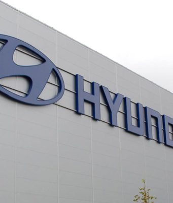 Hyundai не спешит возвращаться в Россию. Опцион на выкуп завода в Петербурге под угрозой