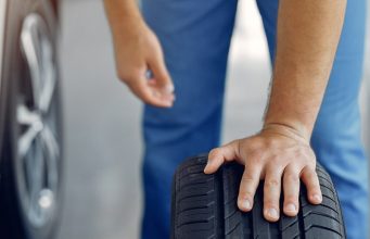 В Москве официально разрешили переход на летние шины