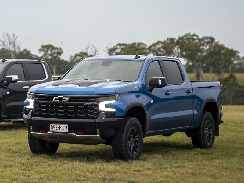 Chevrolet Silverado и GMC Sierra получат гибридные силовые установки 